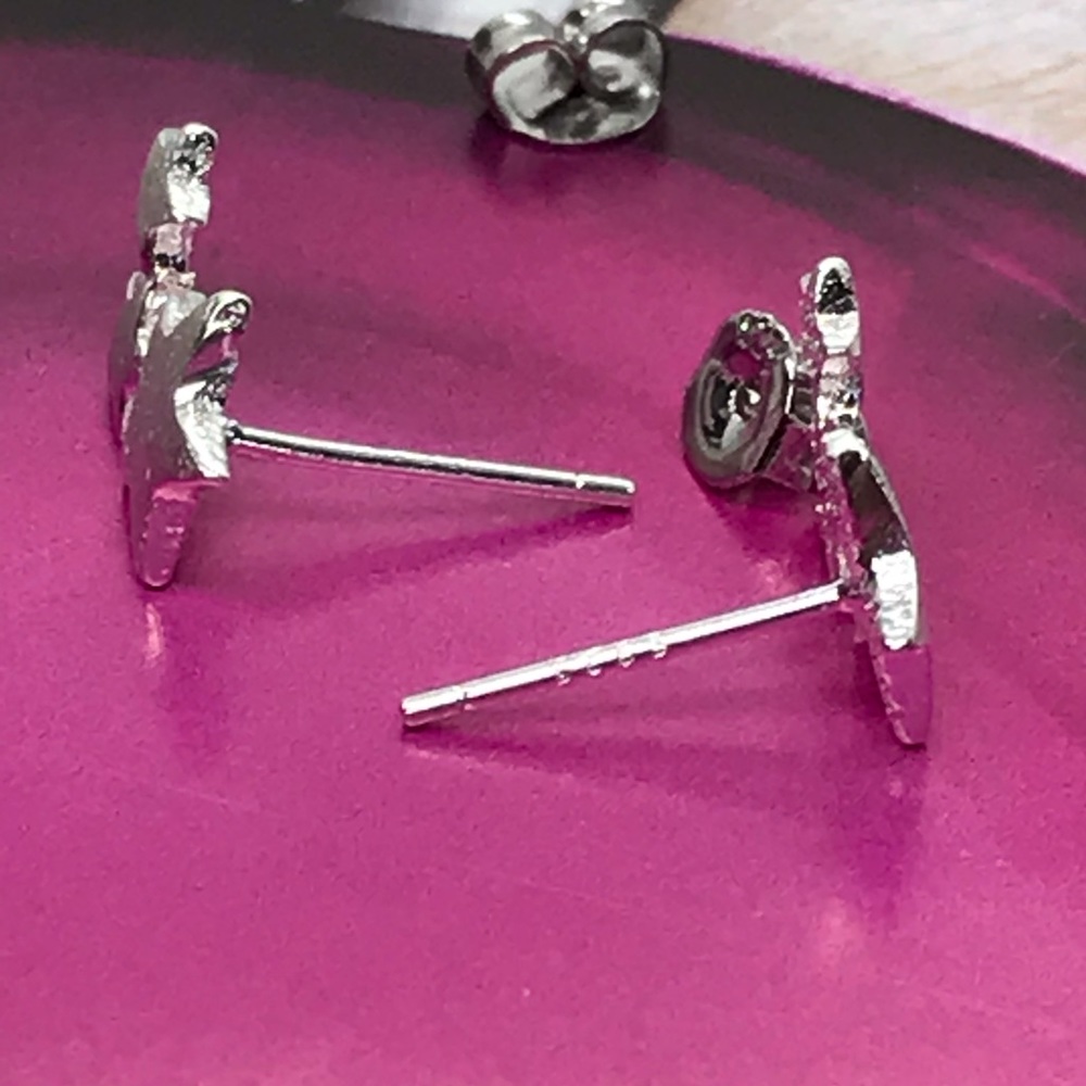 Sterling Silver 925 Star 💫 Earrings - Picture 4 of 5